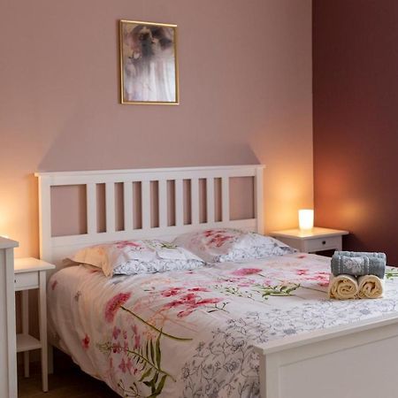 Loc Trotteur Le Pivoine Studio Grand Confort, Gare Sncf De Lourdes Bagian luar foto